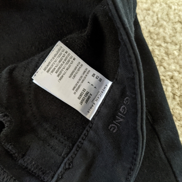 American Eagle Short and X-Short Jeans 3 pairs - Picture 5 of 7
